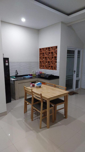 Others 5, De AR Guest House Gresik, Gresik