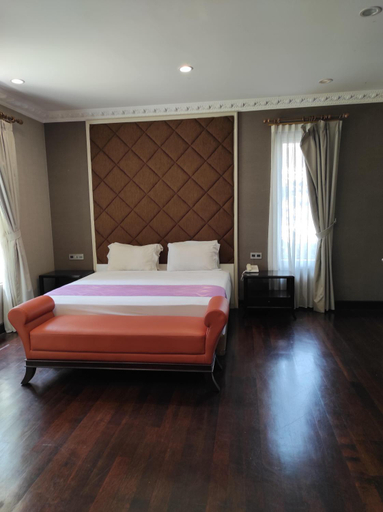 Bedroom 12