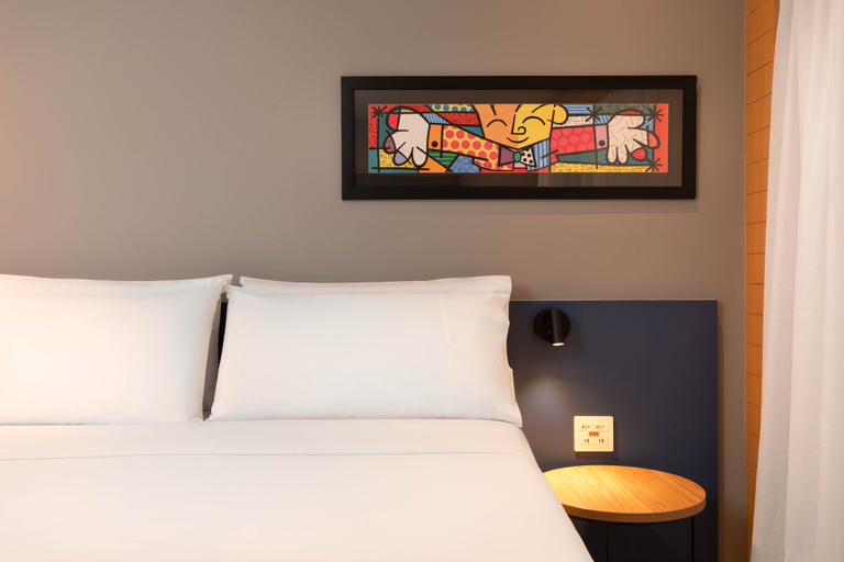 Bedroom 19