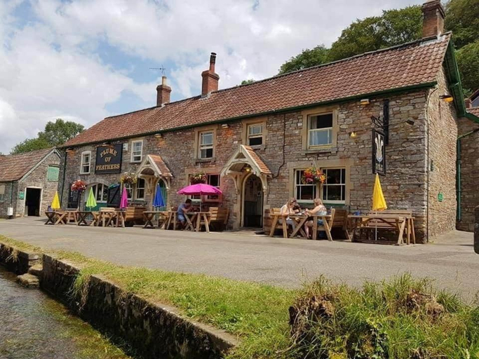 Others 2, Plume of Feathers, North Somerset