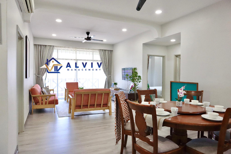Dining Room 25
