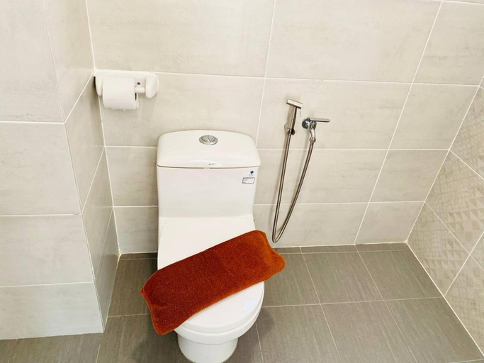 Bathroom 5, Mutiara Beach Resort by MWH, Malacca City