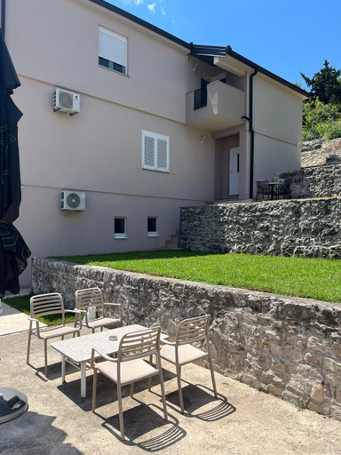 Others 4, Apartmani Berdovic 2, Trebinje