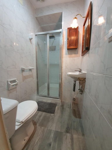 Bathroom, Recuerdos de la Abuela, Sevilla