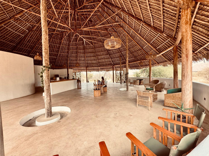 Public Area 2, Kuoom Serengeti, Serengeti