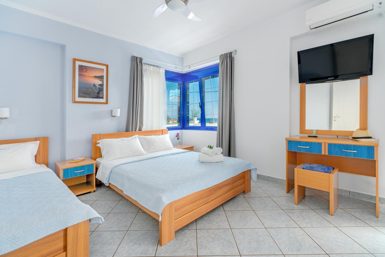 Bedroom 2, Mesogeios 2000, Epirus