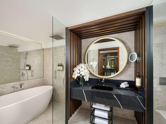 Bathroom 8