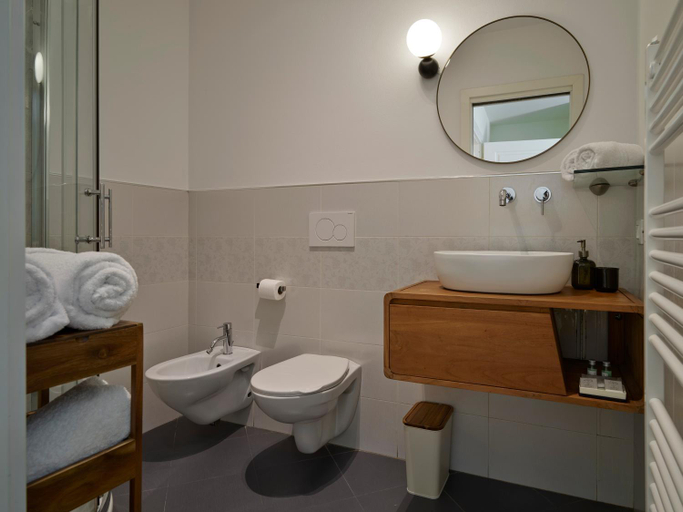 Bathroom 5, La Residenza dell'Orafo, Florence