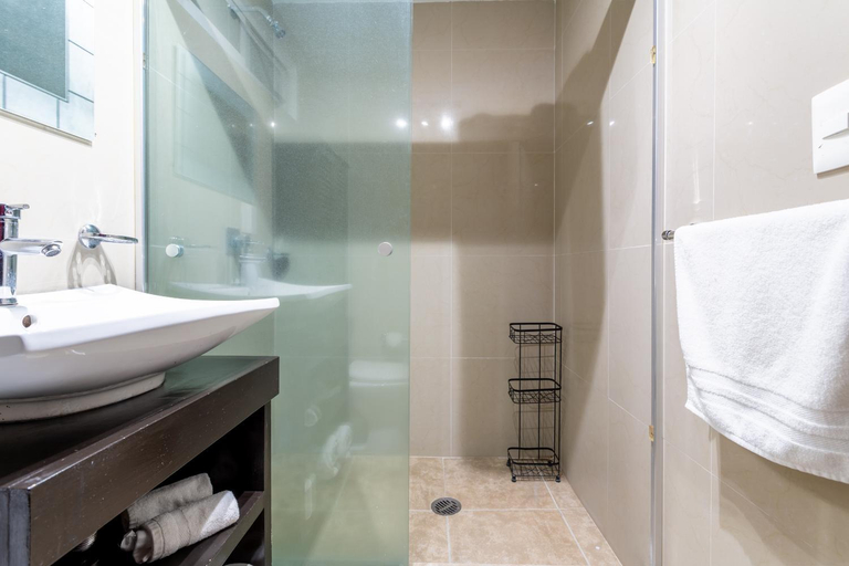 Bathroom 3, Suites 259 Condesa, Mexico City