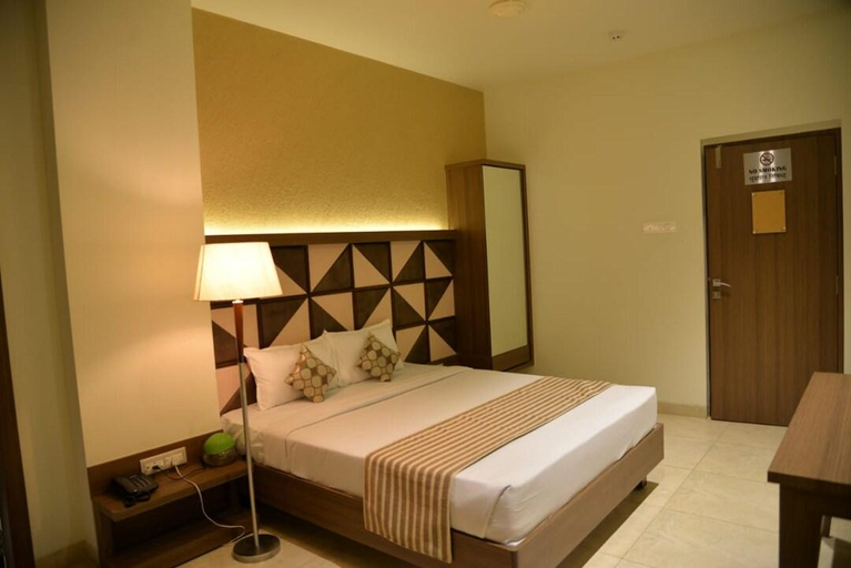 Others 4, Hotel D-Adda, Thane