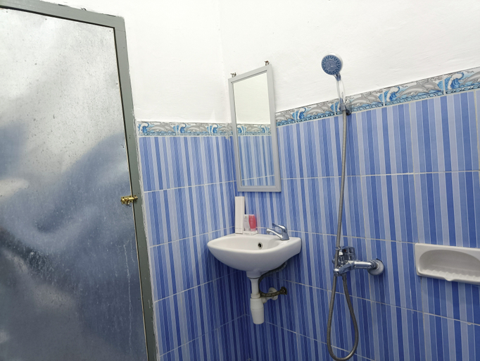 Bathroom 5, Hotel Stipram Kaliurang Yogyakarta, Sleman