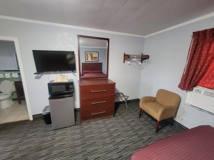 Others 4, Gandy Motor Lodge, Taylor