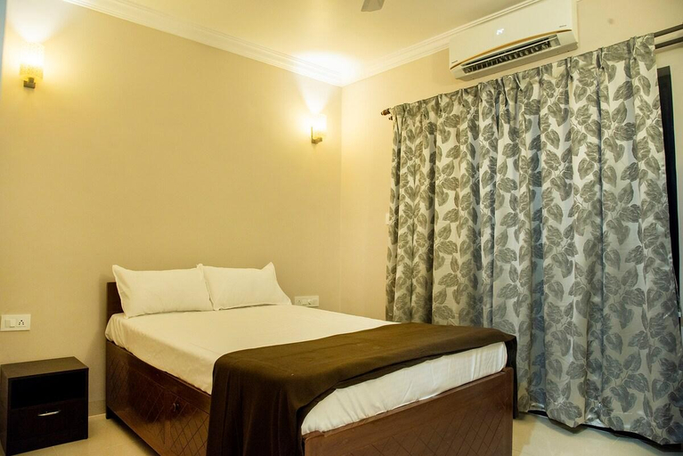 Bedroom 2, Sea-View 2 Bedroom Serviced Apartment, Dona Paula, North Goa