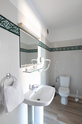 Bathroom 4, Hotel Apartamentos Villa Gomera, Santa Cruz de Tenerife