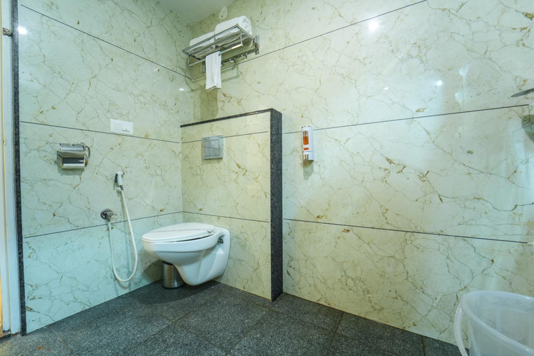 Bathroom 3, SIGNATURE HOMES LUXURY SERVICE APARTMENT, Chikmagalur