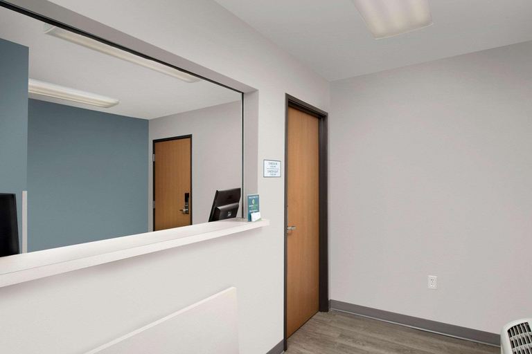 Public Area 2, WoodSpring Suites Murfreesboro, Rutherford