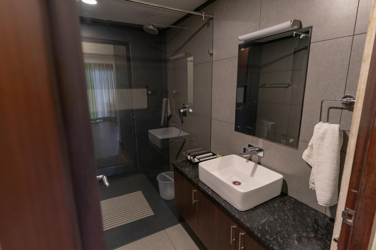 Bathroom 3, Beyond Pines, Idukki