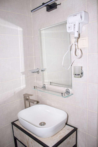 Bathroom 2, Garemta, Kazbegi