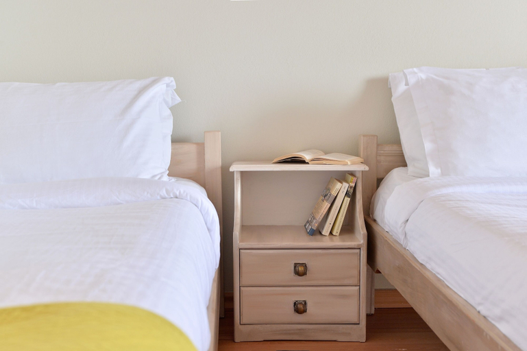 Bedroom 4, Pharos Rooms, Central Greece