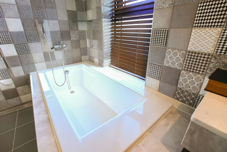 Bathroom, Konkuk University Boutique Nine, Gwang-jin