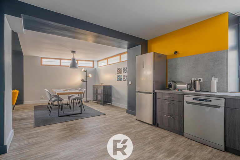 4, Home 4 You, Isère