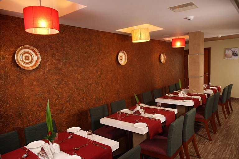 Food & Drinks, HOTEL AQUARIUS, Kottayam