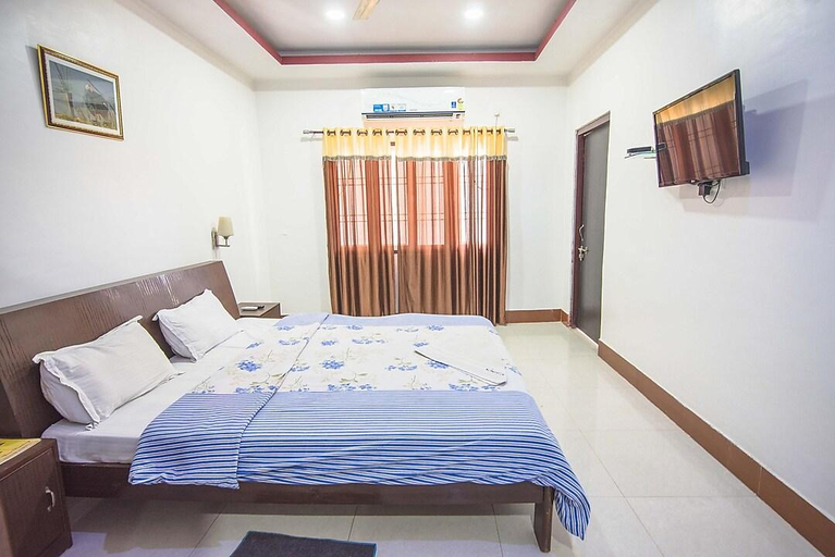 Bedroom 2, Hotel Apaar Residency, Satna