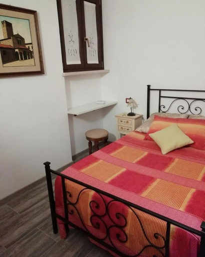 Bedroom 3, B&B Il Cedro, Perugia
