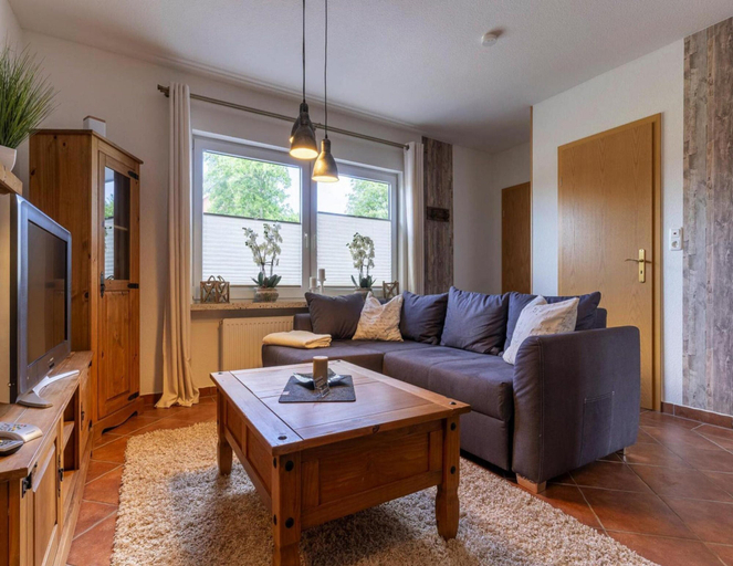 Living room 4, Charmante Ferienwohnung in Busum, Dithmarschen
