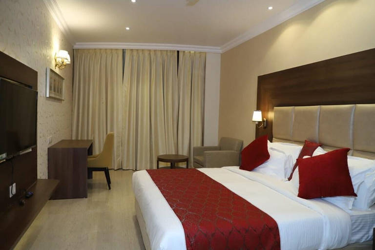 Others 5, Hotel Highway Hari, Jamnagar