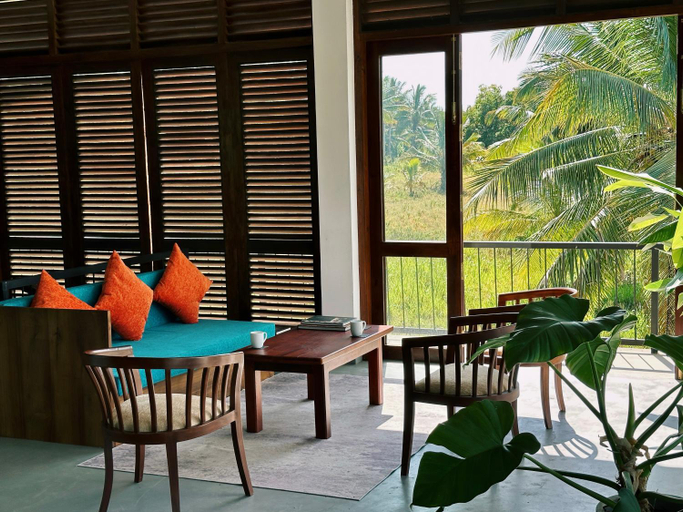 Others 3, Tsuru Villa, Embilipitiya