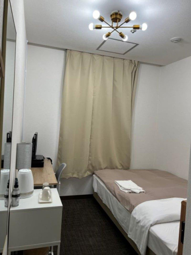 Bedroom 17
