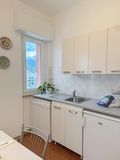 Others 5, Perla Marina Apartments, Savona
