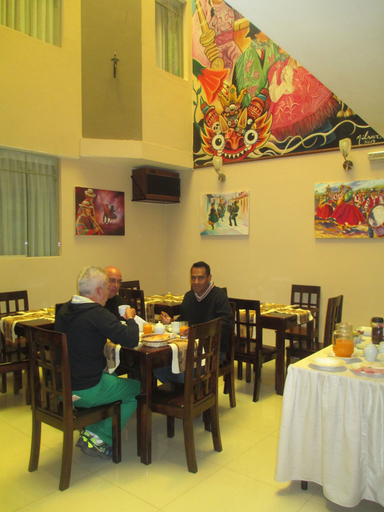 Food & Drinks 4, VILLA REAL UTASA, Puno
