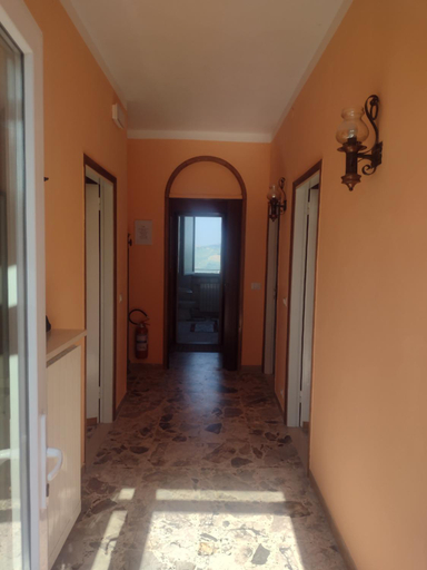 Others 2, B&B Cuccagna, Pavia