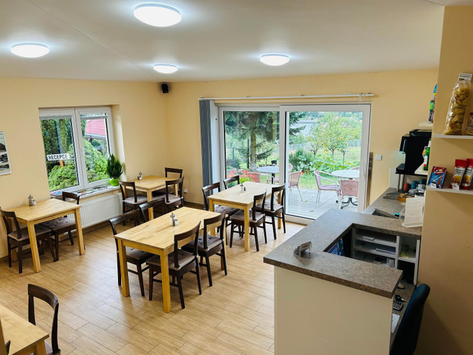 Food & Drinks 4, Pension Primus, Beroun