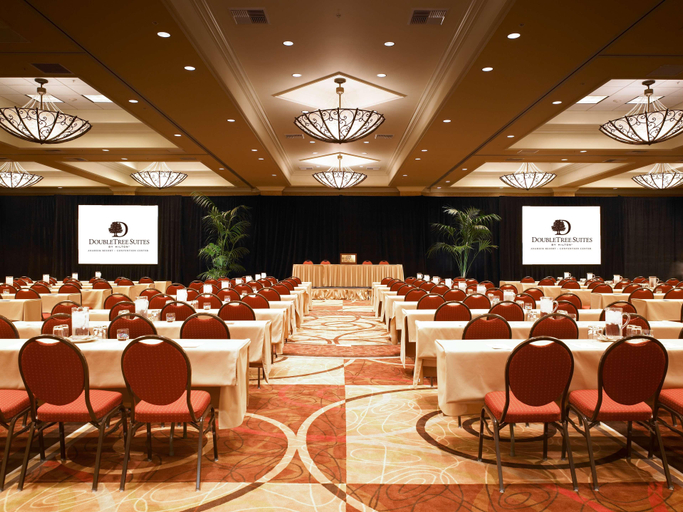 Exterior & Views 2, DoubleTree Suites by Hilton Anaheim Res - Conv Ctr, Orange