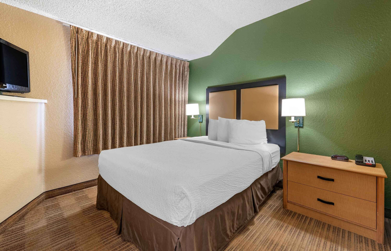 Bedroom 3, Extended Stay America Select Suites Orlando Lake Mary 1040, Seminole
