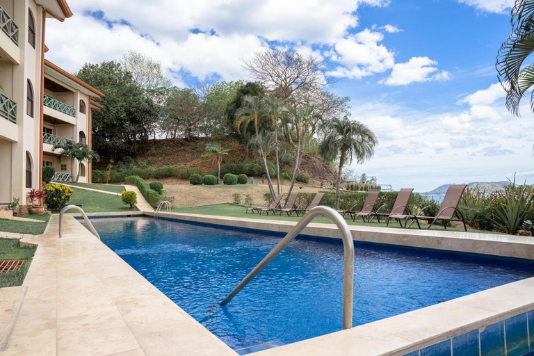 Others 4, Punta Plata 523- Ocean View Condo, Santa Cruz