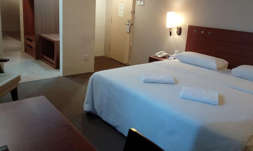 Bedroom 4, Muar Traders Hotel, Muar