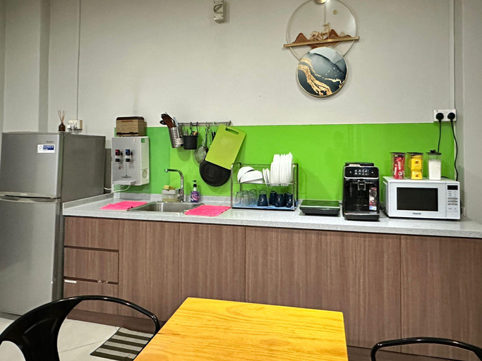 Food & Drinks, Haising, Singapore