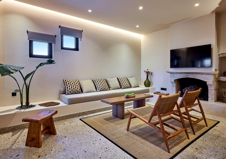 Shared lounge/TV area, Kaptara Premium Villa, Plunge Pool & Jacuzzis, Crete