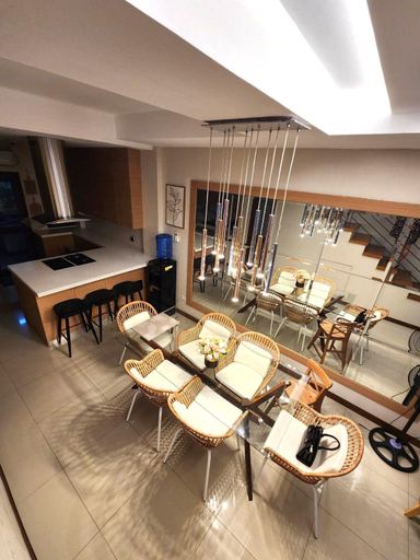 Food & Drinks 3, Gloria Tree Mayon and Park View Residences, Legazpi City