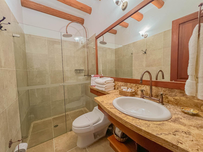Bathroom 2, Maria Bonita Hotel, Villa de Leyva