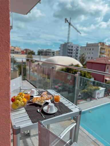 Others 4, Perla Marina Apartments, Savona