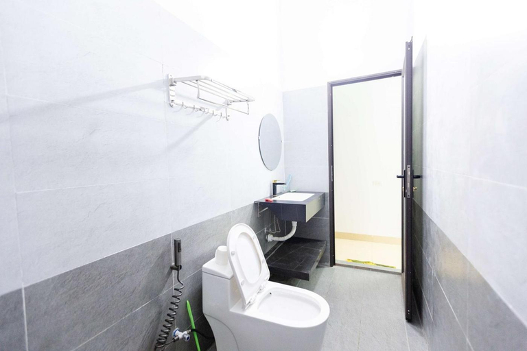 Bathroom 4, New Way Homestay, Hoa Lư