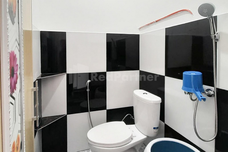 Bathroom 2