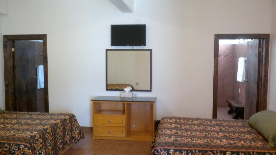 Bedroom 2, Hotel Mision Santa Ma "Catavina", Ensenada