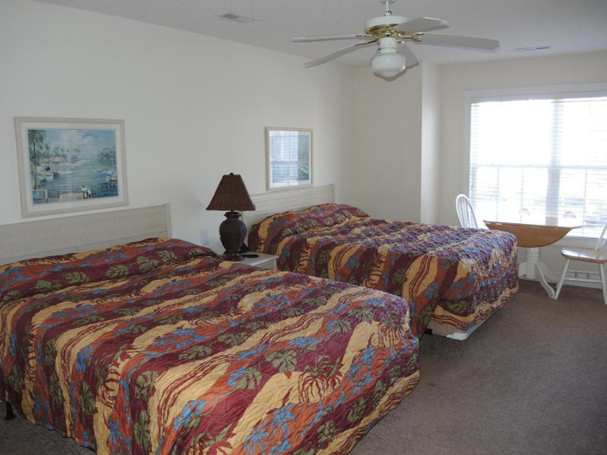 Bedroom 2, Pool View Villa 1504 with Golf Course, Brunswick