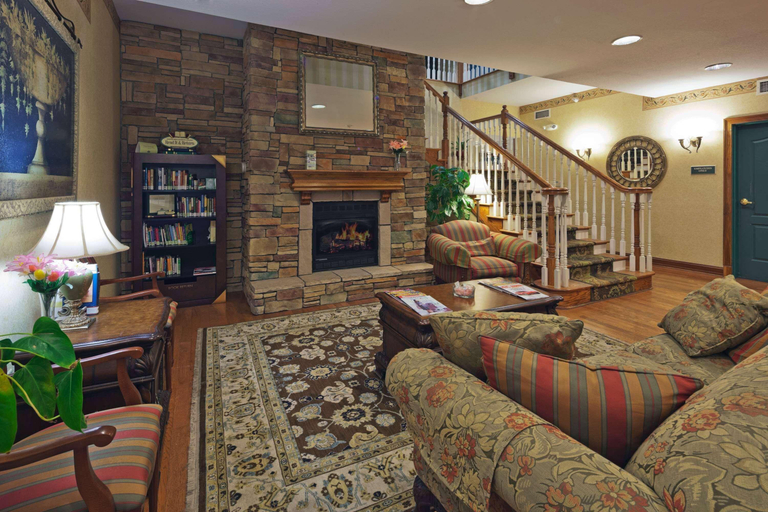 Public Area 2, Wingate By Wyndham Mansfield Oh, Richland